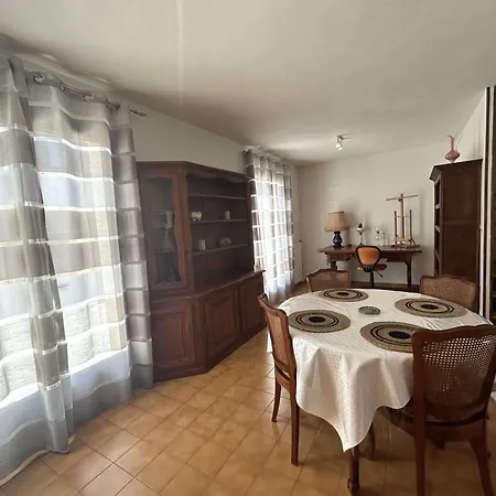 Familiale Calme - 5 Pers. - Fr-1-553-344 Balaruc-les-Bains